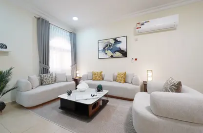 Apartment - 2 Bedrooms - 2 Bathrooms for rent in Madinat Khalifa Building 58 - Madinat Khalifa South - Madinat Khalifa - Doha