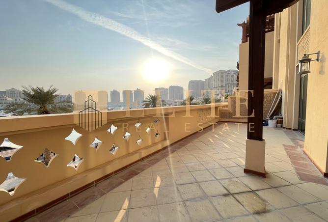 978953 - Property Image 2