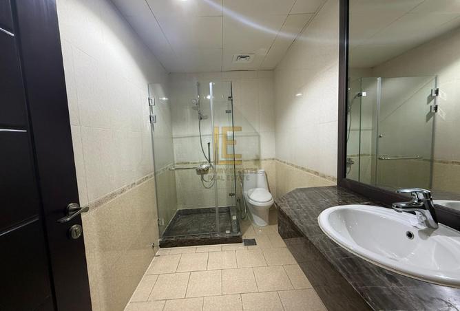 881763 - Property Image 3