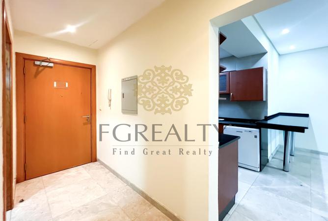 892103 - Property Image 2
