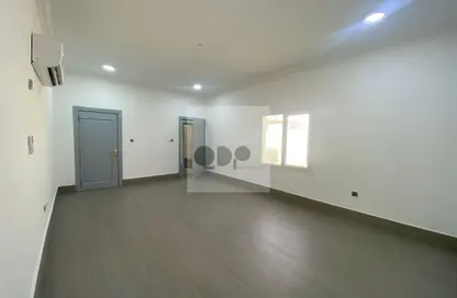 Penthouse - 1 Bedroom - 1 Bathroom for rent in New Al Ghanim - Al Ghanim - Doha