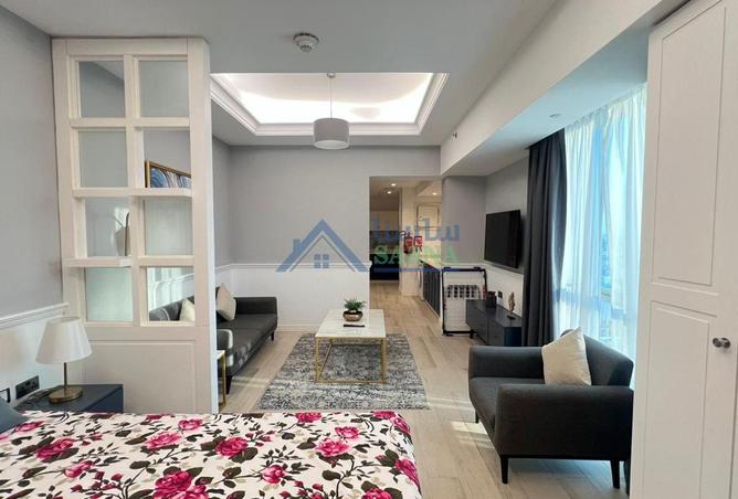 953707 - Property Image 2