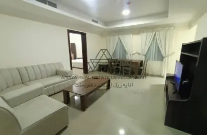 Apartment - 1 Bedroom - 2 Bathrooms for rent in Doha Al Jadeed - Doha