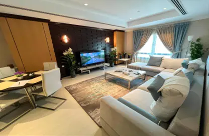 Apartment - 1 Bedroom - 2 Bathrooms for rent in West Porto Drive - Porto Arabia - The Pearl Island - Doha