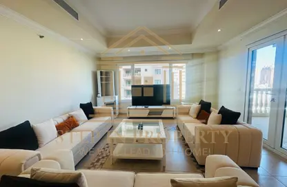 Apartment - 2 Bedrooms - 3 Bathrooms for rent in East Porto Drive - Porto Arabia - The Pearl Island - Doha