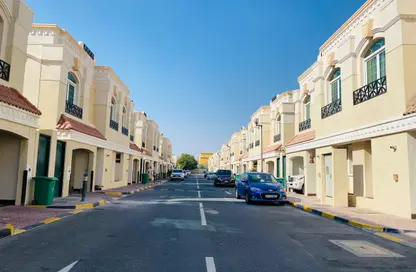 مجمع سكني - 3 غرف نوم - 3 حمامات للايجار في اللقطة - اللقطة - الدوحة