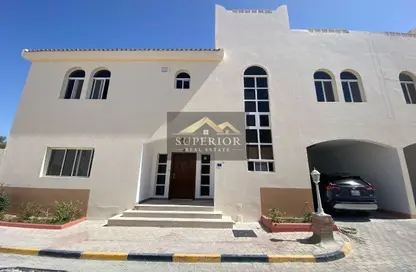 فيلا - 4 غرف نوم - 4 حمامات للايجار في سلاطة الجديدة - سلاطة - الدوحة