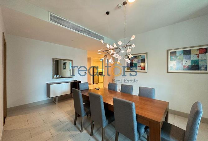 990191 - Property Image 2