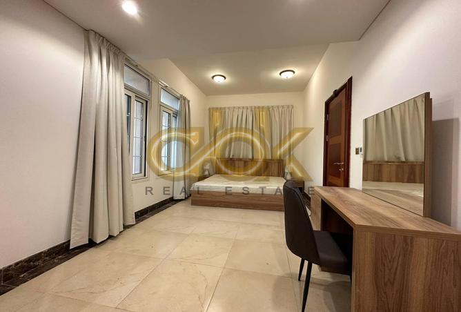 908780 - Property Image 3