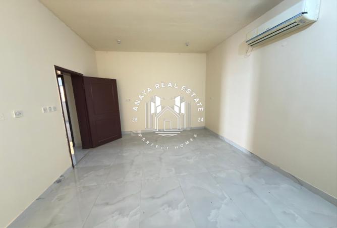 994345 - Property Main Image