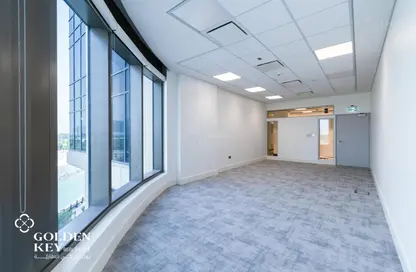 Office Space - Studio - 2 Bathrooms for rent in East Porto Drive - Porto Arabia - The Pearl Island - Doha