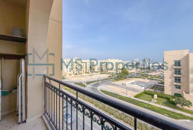 985688 - Property Image 2