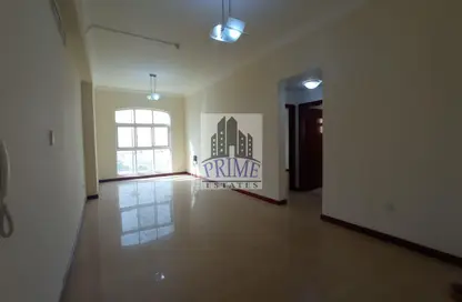Empty Room image for: Apartment - 2 Bedrooms - 2 Bathrooms for rent in Al Sadd Road - Al Sadd - Doha, Image 1