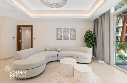 Apartment - 1 Bedroom - 2 Bathrooms for rent in Gewan Island - The Pearl Island - Doha