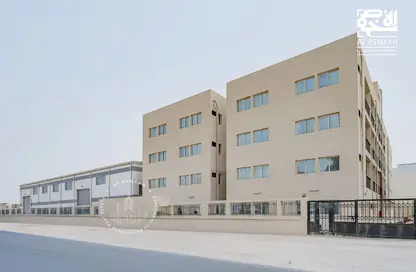Warehouse - Studio - 7+ Bathrooms for rent in Industrial Area - Industrial Area - Doha