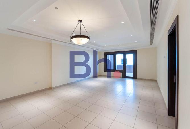 978656 - Property Image 2