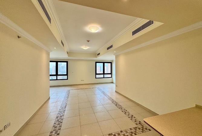 968898 - Property Image 2