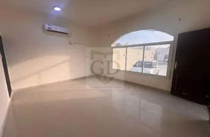 Apartment - Studio - 1 Bathroom for rent in Bu Hamour Street - Abu Hamour - Doha