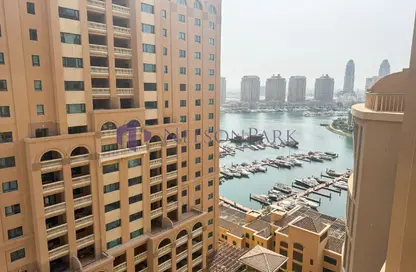 Apartment - 1 Bedroom - 2 Bathrooms for rent in East Porto Drive - Porto Arabia - The Pearl Island - Doha