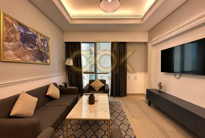 884329 - Property Image 3