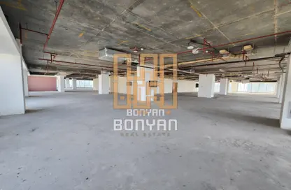 Full Floor - Studio - 2 Bathrooms for rent in Burj Al Marina - Marina District - Lusail