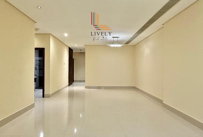 935144 - Property Image 2