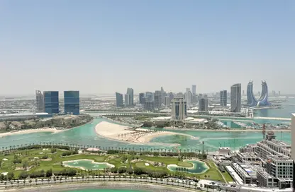شقة - 3 غرف نوم - 4 حمامات للايجار في ابراج باي - منطقة الأبراج - جزيرة اللؤلؤة - الدوحة