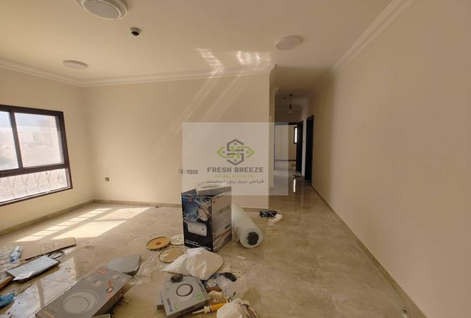 963115 - Property Image 2