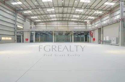 مخزن - استوديو للايجار في شارع الصناعية الشرقي - بركة العوامر - الوكرة