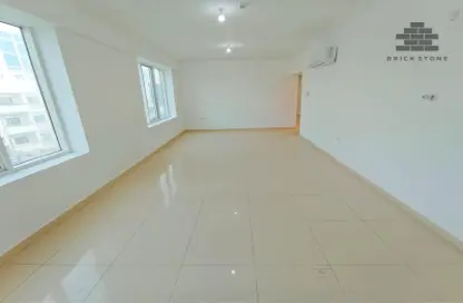 Apartment - 3 Bedrooms - 3 Bathrooms for rent in Al Muntazah Street - Al Muntazah - Doha