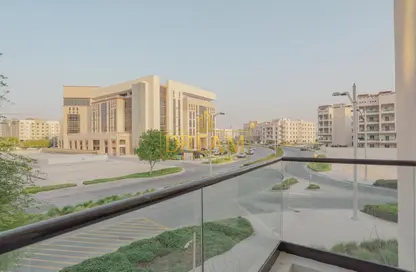 Apartment - 2 Bedrooms - 2 Bathrooms for rent in Fox Hills - Fox Hills - Lusail