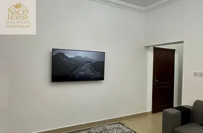 Villa - 6 Bedrooms - 4 Bathrooms for rent in Umm Salal Ali - Doha