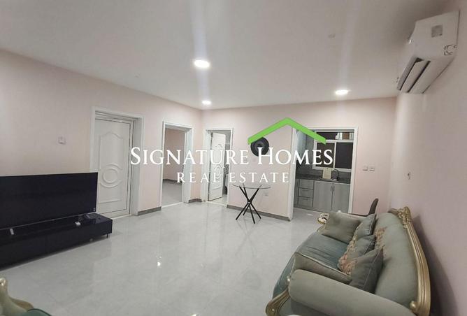 989111 - Property Image 3