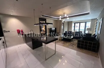 Apartment - 1 Bedroom - 2 Bathrooms for rent in West Porto Drive - Porto Arabia - The Pearl Island - Doha
