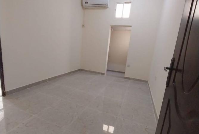 945261 - Property Image 3