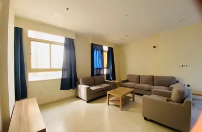 Apartment - 2 Bedrooms - 3 Bathrooms for rent in Ahmed Bin Majid Street - Al Messila - Doha