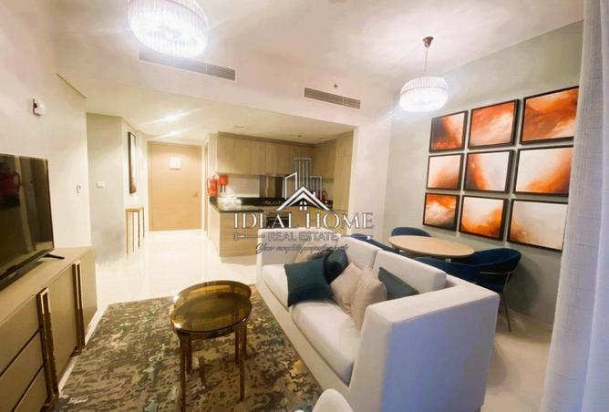 956298 - Property Image 2