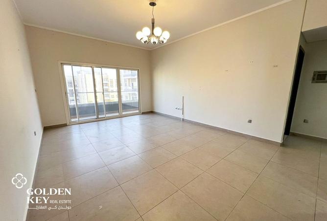 977757 - Property Image 2