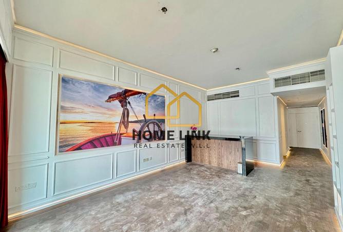 912848 - Property Image 2