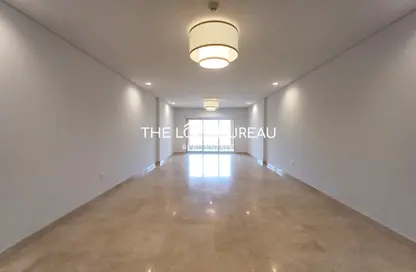 Apartment - 3 Bedrooms - 3 Bathrooms for rent in Viva West - Viva Bahriyah - The Pearl Island - Doha