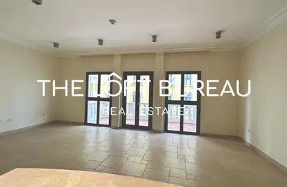 Apartment - 2 Bedrooms - 3 Bathrooms for rent in Carnaval - Qanat Quartier - The Pearl Island - Doha