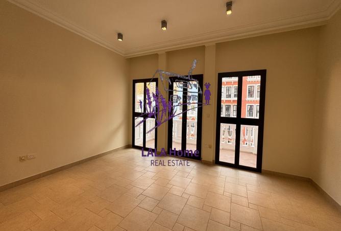 935859 - Property Image 3