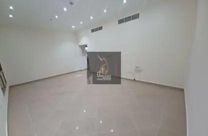 Apartment - 2 Bedrooms - 2 Bathrooms for rent in Al Sadd Road - Al Sadd - Doha