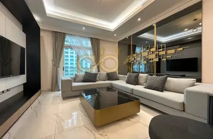 Apartment - 3 Bedrooms - 4 Bathrooms for rent in The Garden - Floresta Gardens - The Pearl Island - Doha
