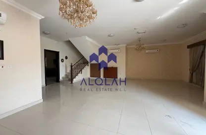 Villa - 5 Bedrooms - 5 Bathrooms for rent in Ain Khaled Villas - Ain Khaled - Doha