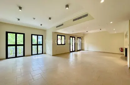 Townhouse - 2 Bedrooms - 3 Bathrooms for sale in Venezia - Qanat Quartier - The Pearl Island - Doha