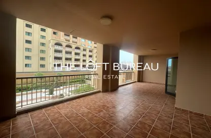 Apartment - 1 Bedroom - 2 Bathrooms for rent in East Porto Drive - Porto Arabia - The Pearl Island - Doha