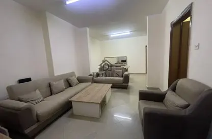 Apartment - 2 Bedrooms - 2 Bathrooms for rent in Banks street - Musheireb - Doha