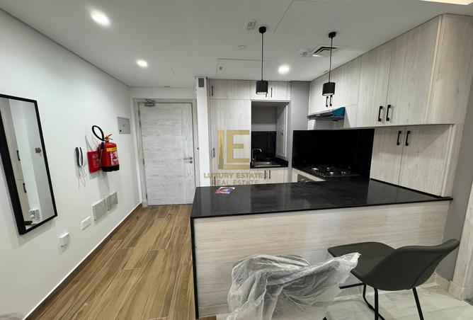 988974 - Property Image 3