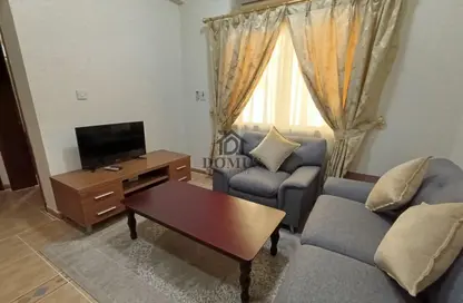 Apartment - 1 Bedroom - 1 Bathroom for rent in Al Zubair Street - Fereej Abdul Aziz - Doha